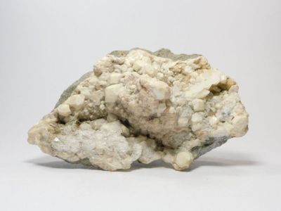 Apofylit, natrolit - Mariánská skála (Marienberg), Ústí n/Lab.